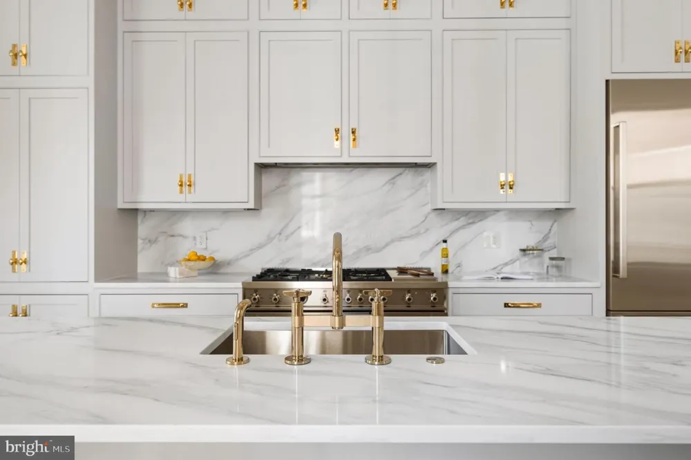 1315 R STREET NW Washington, DC 20009