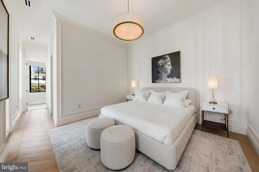 1315 R STREET NW Washington, DC 20009