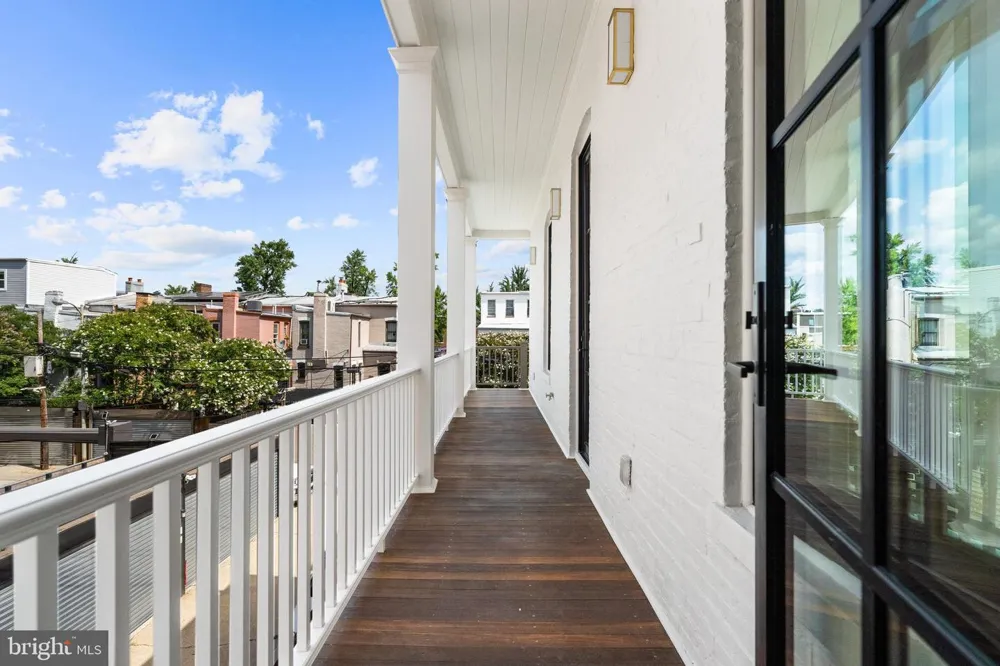 1315 R STREET NW Washington, DC 20009