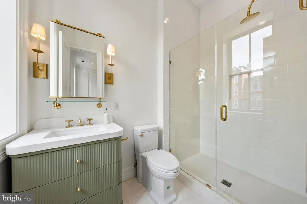 1315 R STREET NW Washington, DC 20009