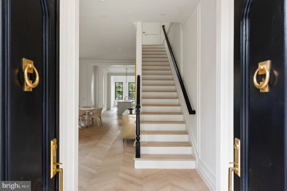 1315 R STREET NW Washington, DC 20009
