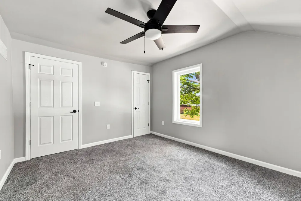 109 Michigan Avenue Hartford, MI 49057