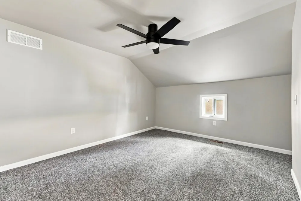 109 Michigan Avenue Hartford, MI 49057