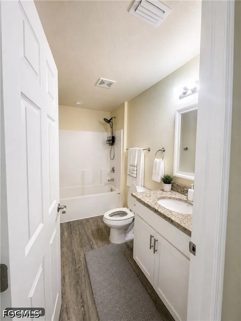 SE Tradewinds Circle Labelle, FL 33935