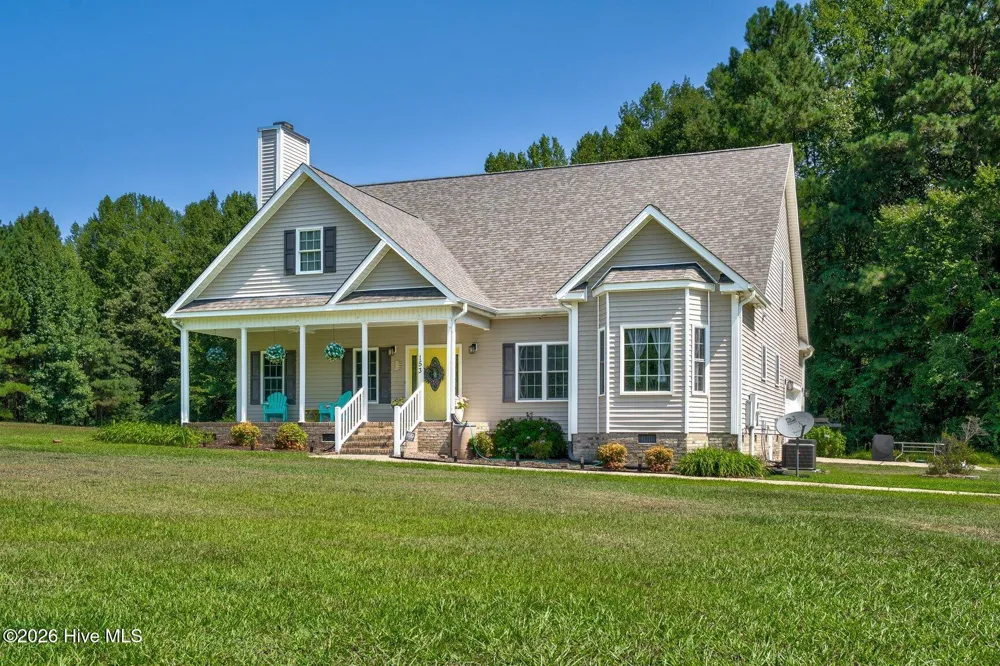 153 Meadow Brook Lane Spring Hope, NC 27882