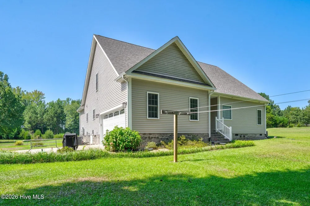 153 Meadow Brook Lane Spring Hope, NC 27882