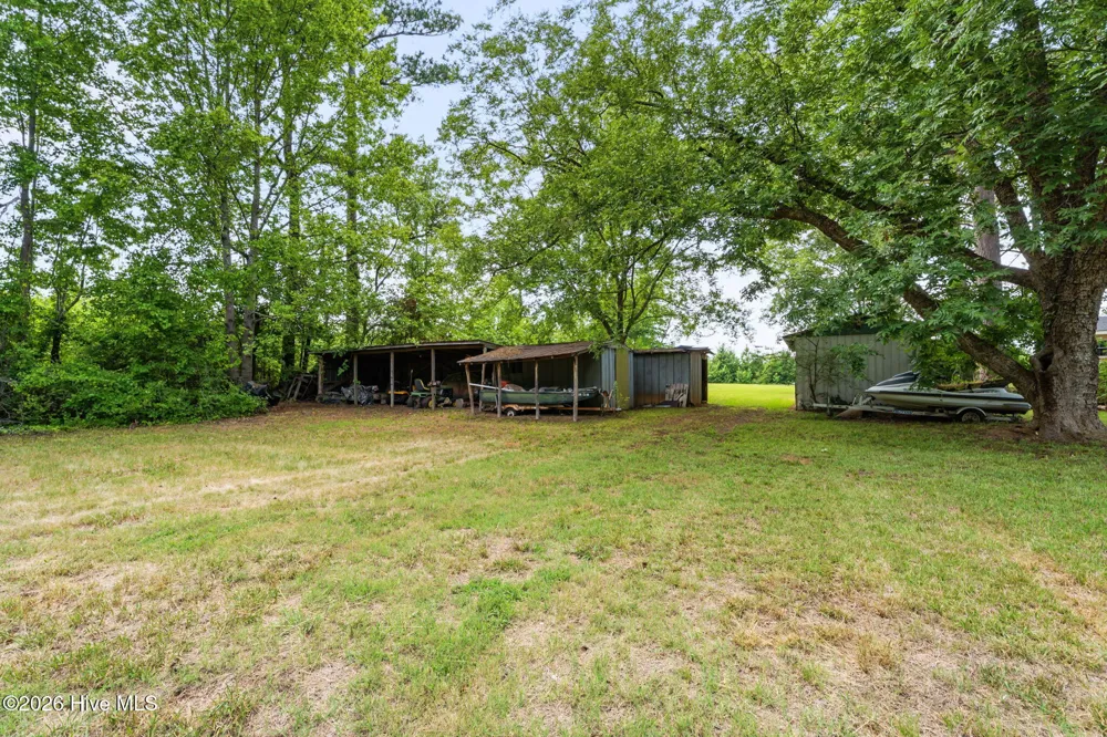 818 Van Warren Road Roanoke Rapids, NC 27870