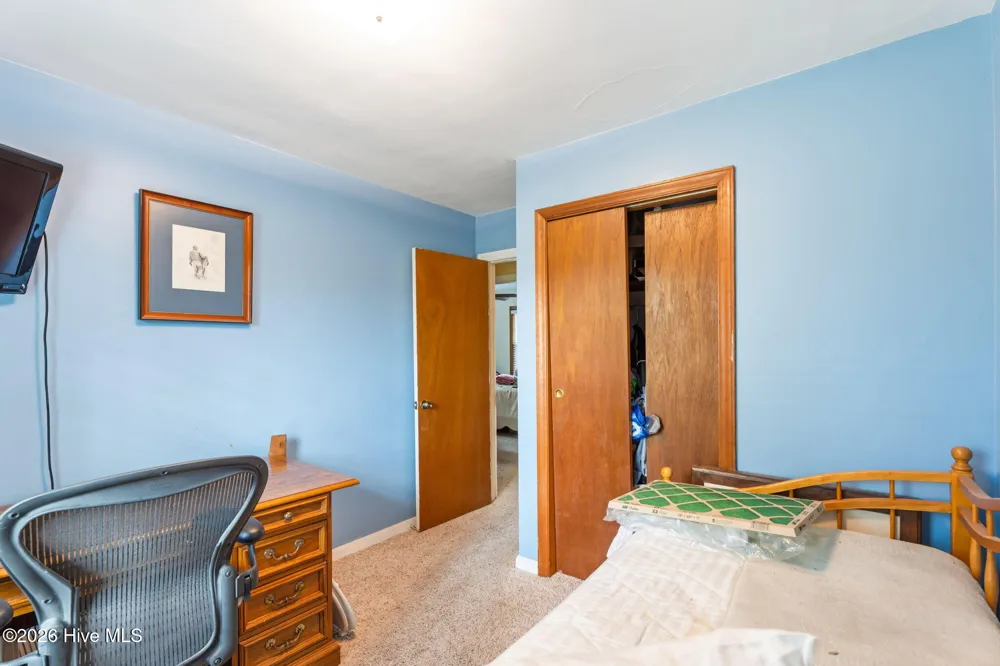 818 Van Warren Road Roanoke Rapids, NC 27870