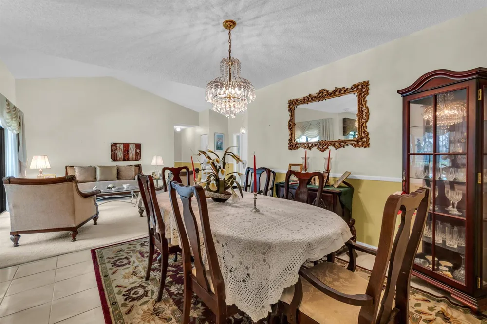 3839 NW 72nd Drive Coral Springs, FL 33065