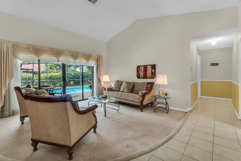 3839 NW 72nd Drive Coral Springs, FL 33065