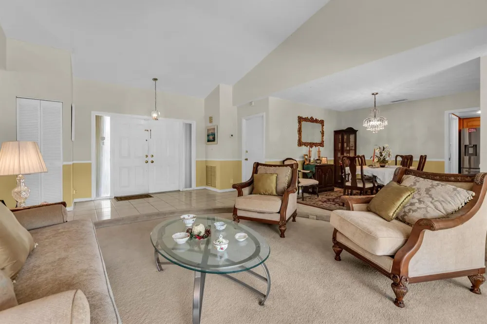 3839 NW 72nd Drive Coral Springs, FL 33065