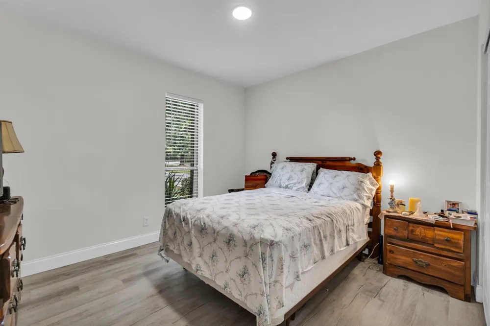3839 NW 72nd Drive Coral Springs, FL 33065