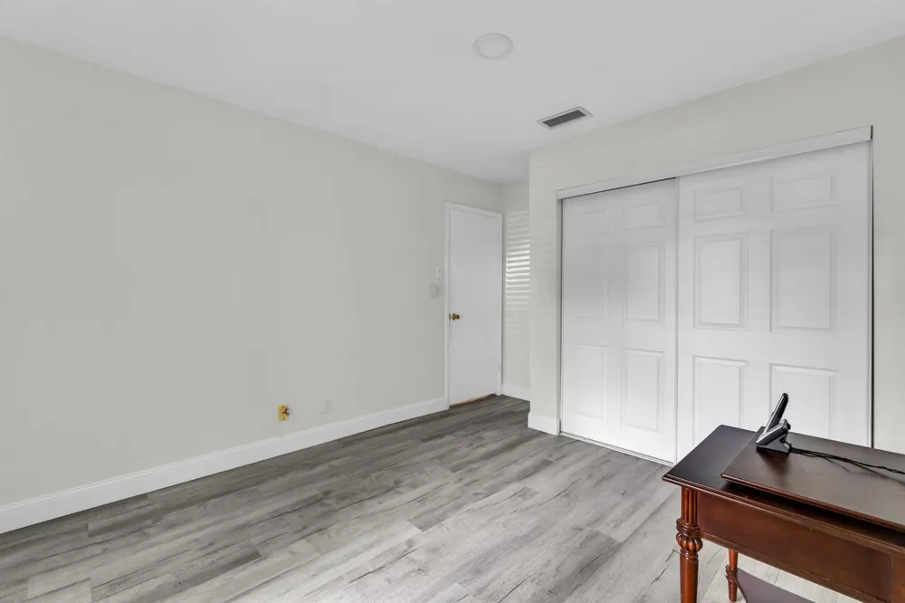 3839 NW 72nd Drive Coral Springs, FL 33065