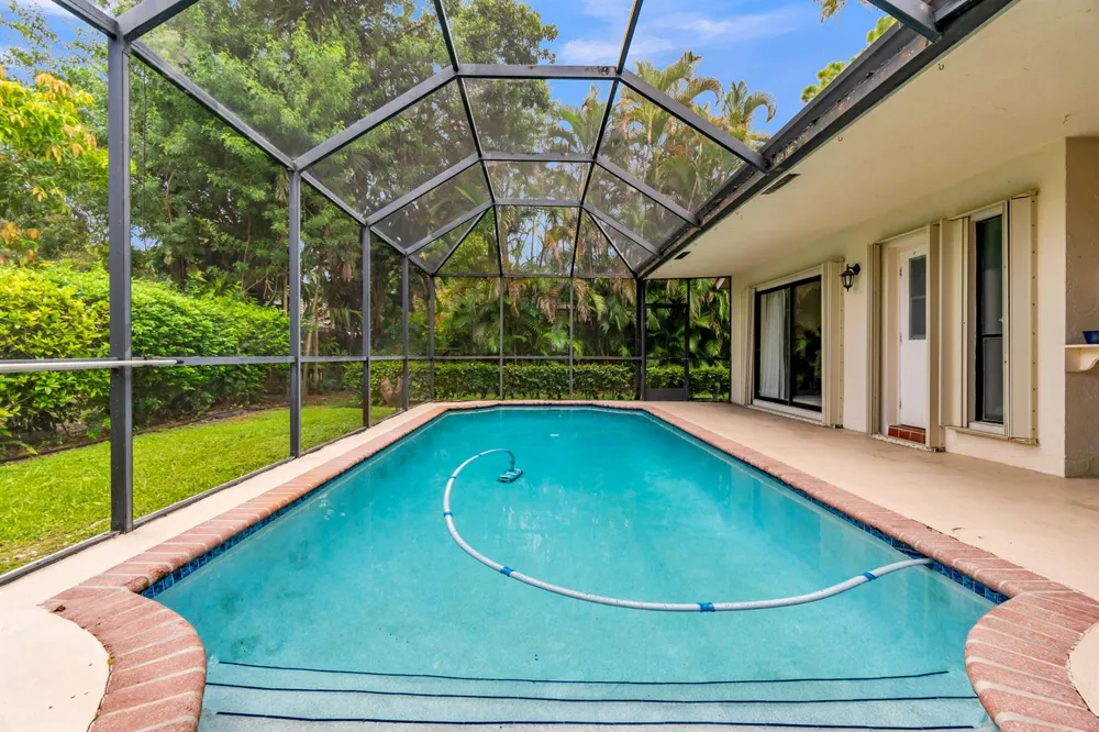 3839 NW 72nd Drive Coral Springs, FL 33065