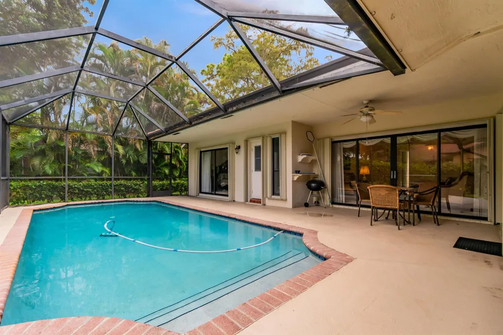3839 NW 72nd Drive Coral Springs, FL 33065
