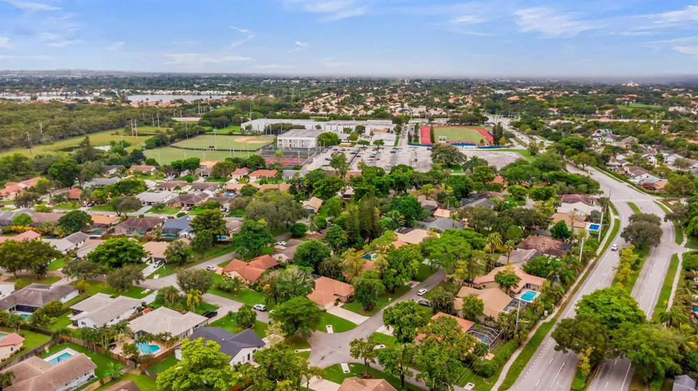 3839 NW 72nd Drive Coral Springs, FL 33065