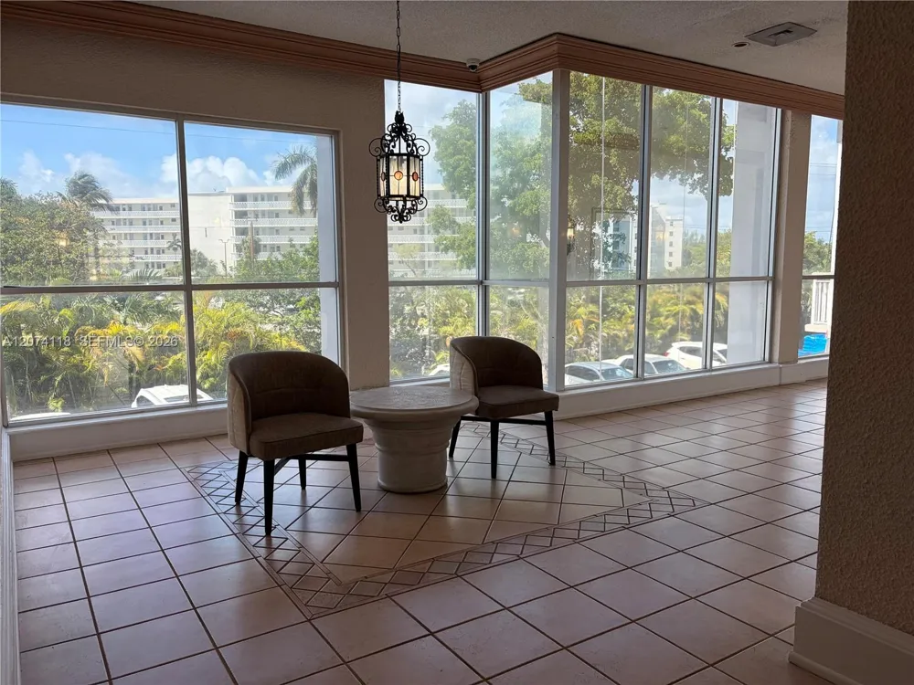 18011 Biscayne Blvd #905 Aventura, FL 33160