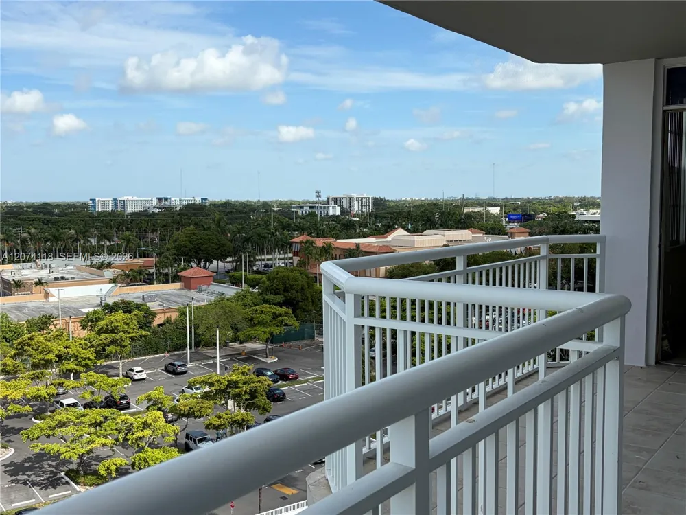 18011 Biscayne Blvd #905 Aventura, FL 33160
