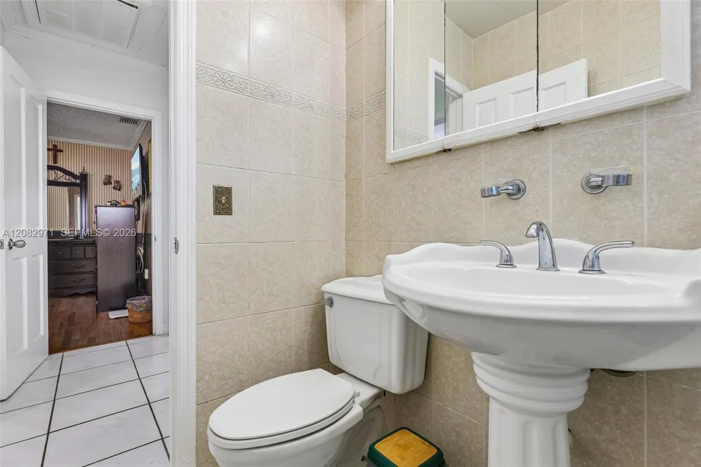 6531 SW 20th St West Miami, FL 33155