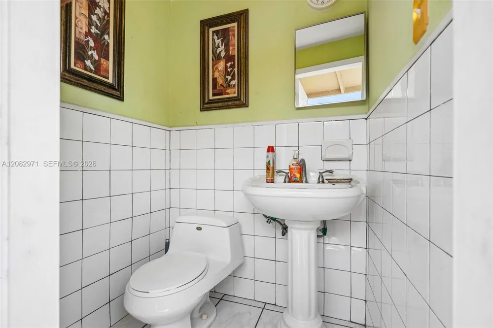 6531 SW 20th St West Miami, FL 33155