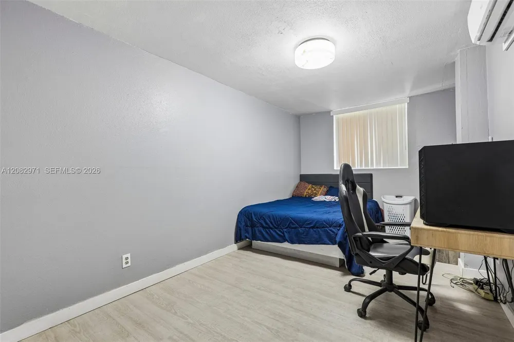 6531 SW 20th St West Miami, FL 33155