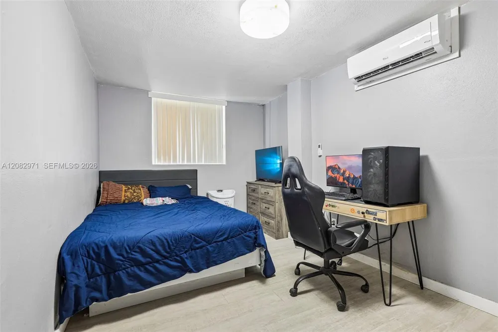 6531 SW 20th St West Miami, FL 33155