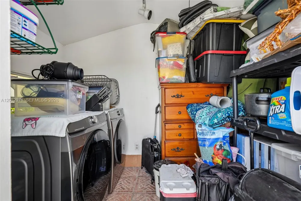6531 SW 20th St West Miami, FL 33155