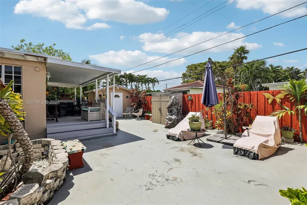 6531 SW 20th St West Miami, FL 33155