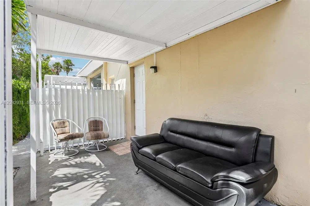 6531 SW 20th St West Miami, FL 33155