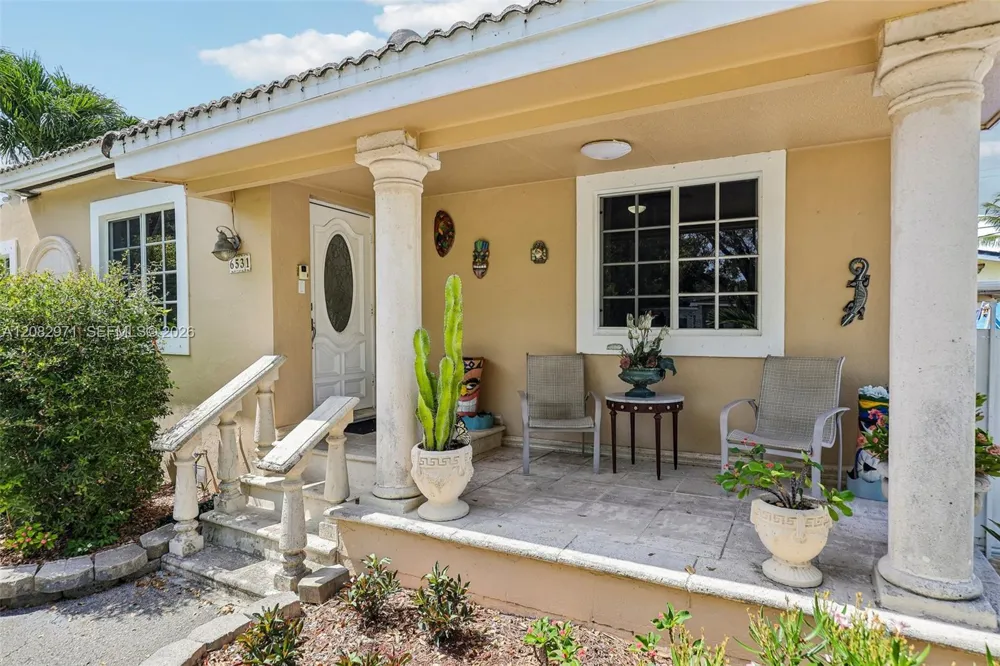 6531 SW 20th St West Miami, FL 33155