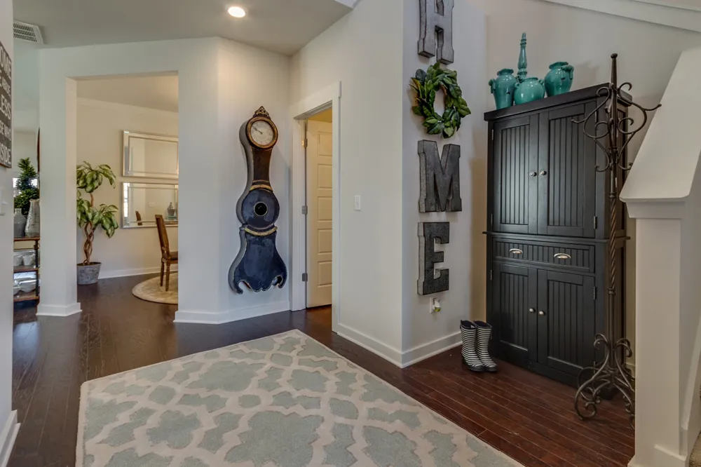 128 Longwood Drive Lebanon, TN 37087