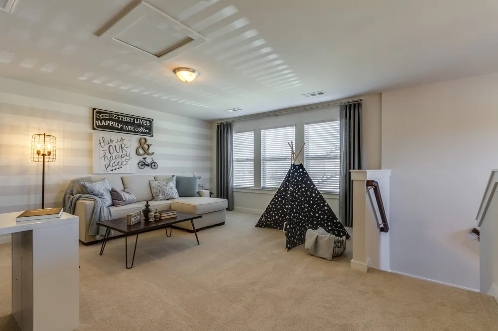 128 Longwood Drive Lebanon, TN 37087