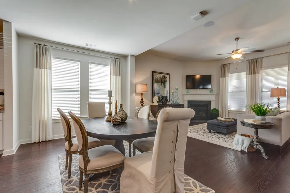 128 Longwood Drive Lebanon, TN 37087