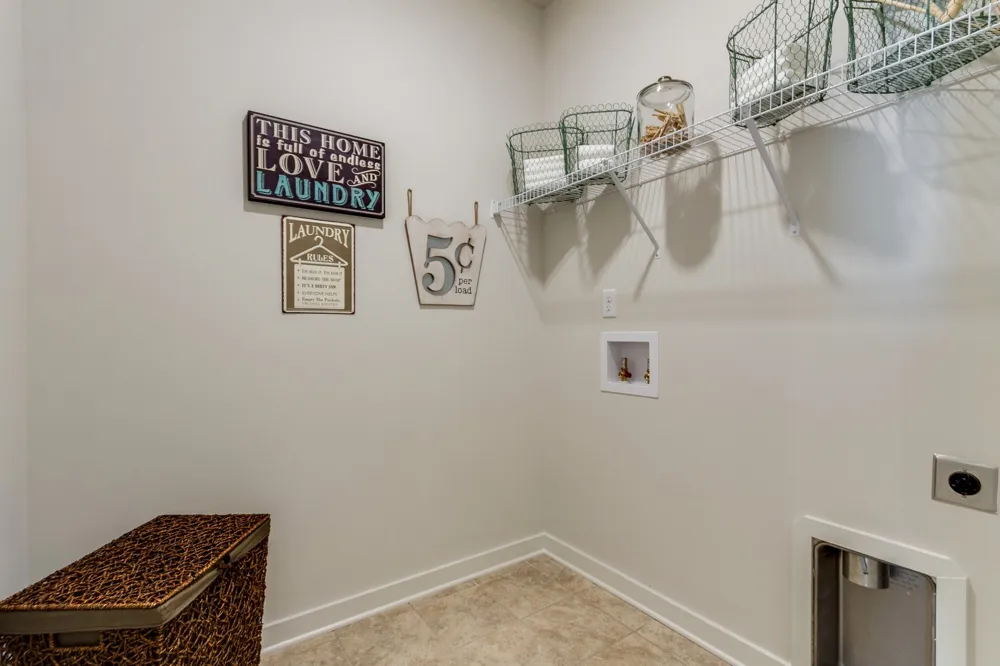 128 Longwood Drive Lebanon, TN 37087