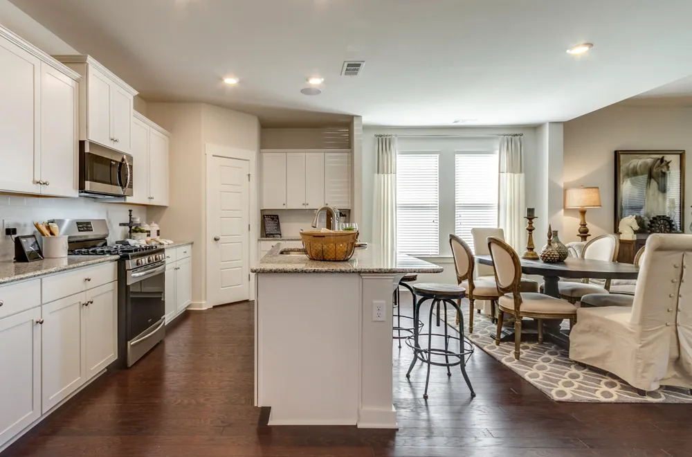 128 Longwood Drive Lebanon, TN 37087