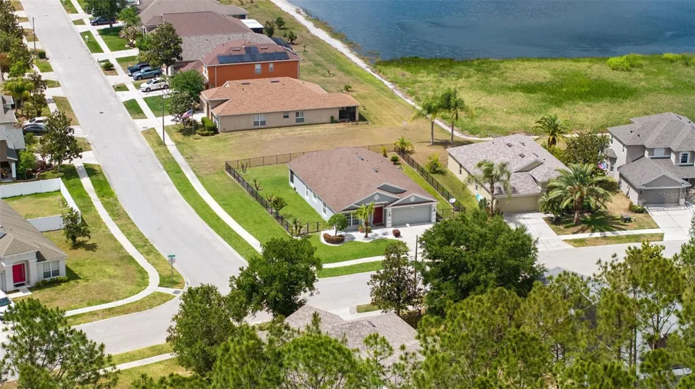 7619 CRESCENT PALM DRIVE Wesley Chapel, FL 33545