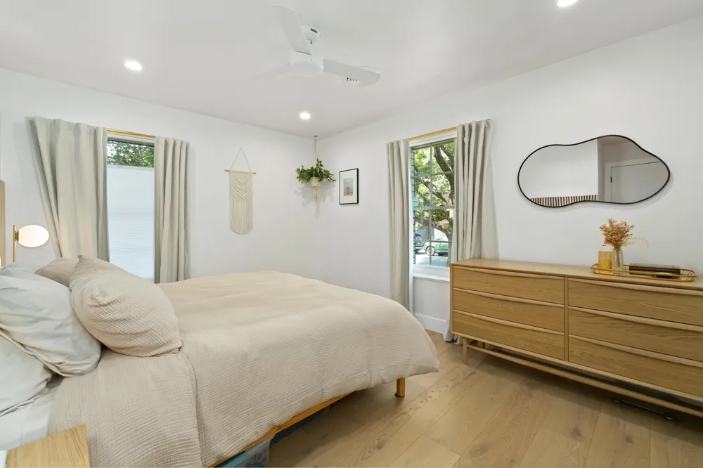 2503 East Side Drive Austin, TX 78704