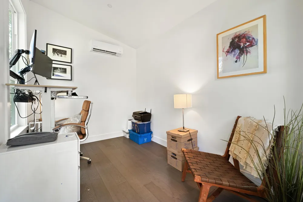 2503 East Side Drive Austin, TX 78704