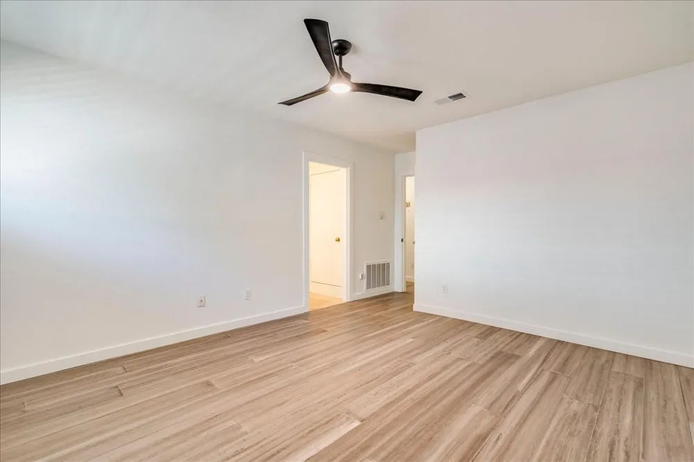 12601 Gristmill Cove Austin, TX 78750