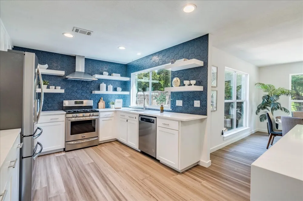 12601 Gristmill Cove Austin, TX 78750