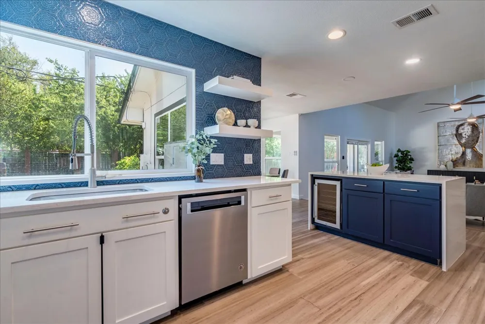12601 Gristmill Cove Austin, TX 78750