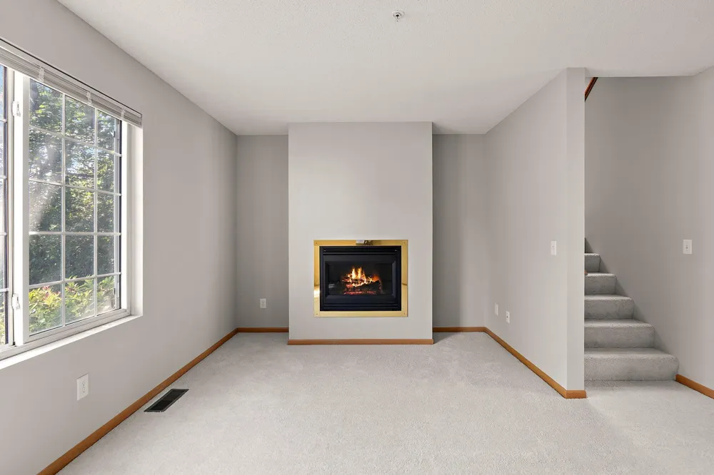 13093 Crimson Clover Lane Eden Prairie, MN 55347