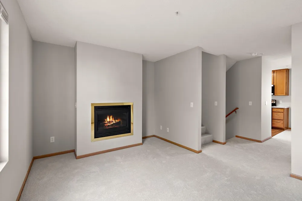 13093 Crimson Clover Lane Eden Prairie, MN 55347