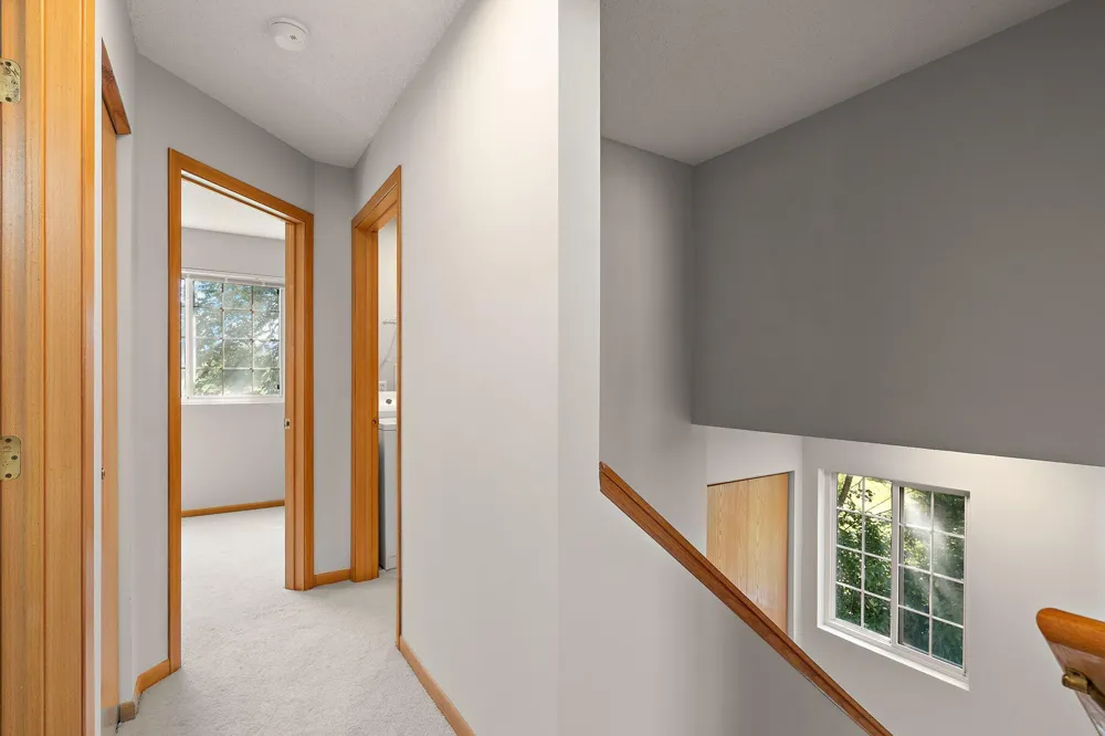 13093 Crimson Clover Lane Eden Prairie, MN 55347