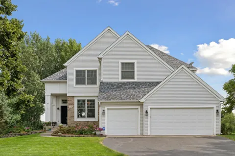 11251 Nassau Circle NE