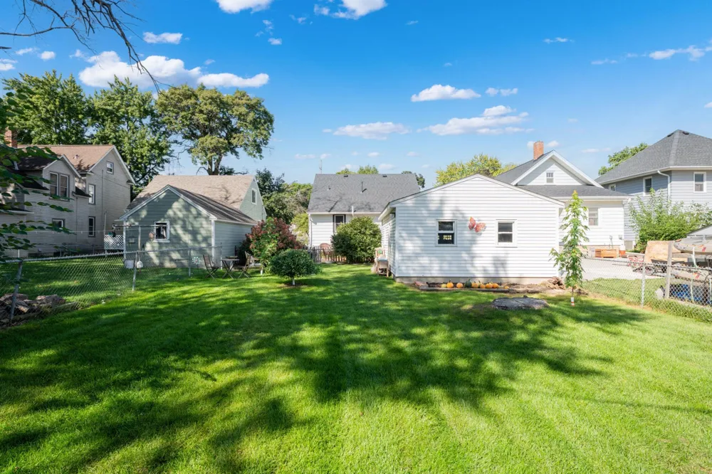 210 11th Avenue NE Rochester, MN 55906