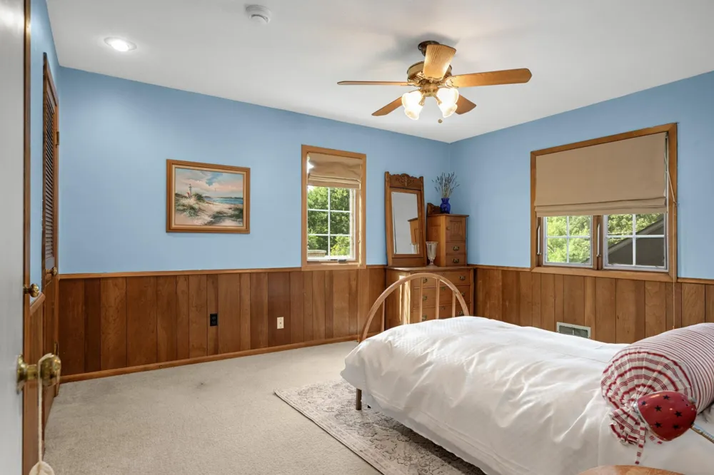665 Arcadia Drive Mendota Heights, MN 55118