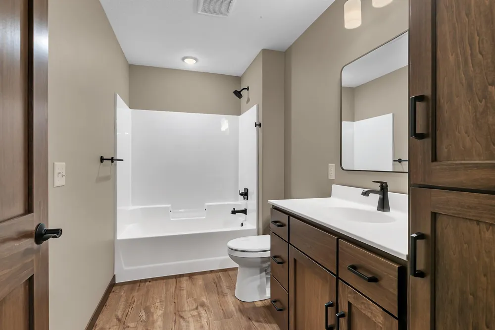 107 Barry Loop NW Richmond, MN 56368
