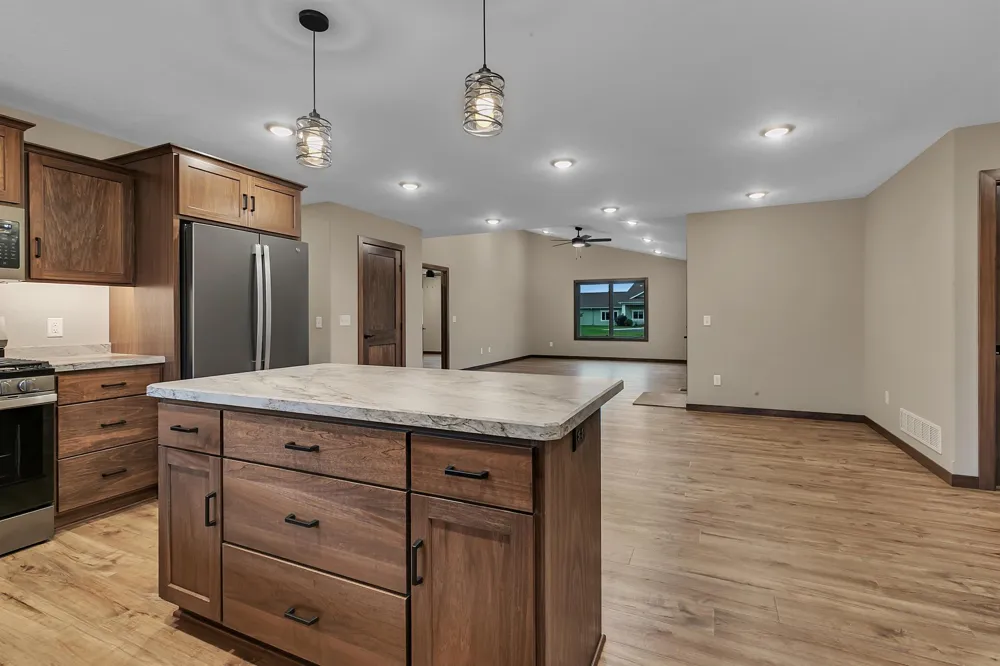 107 Barry Loop NW Richmond, MN 56368