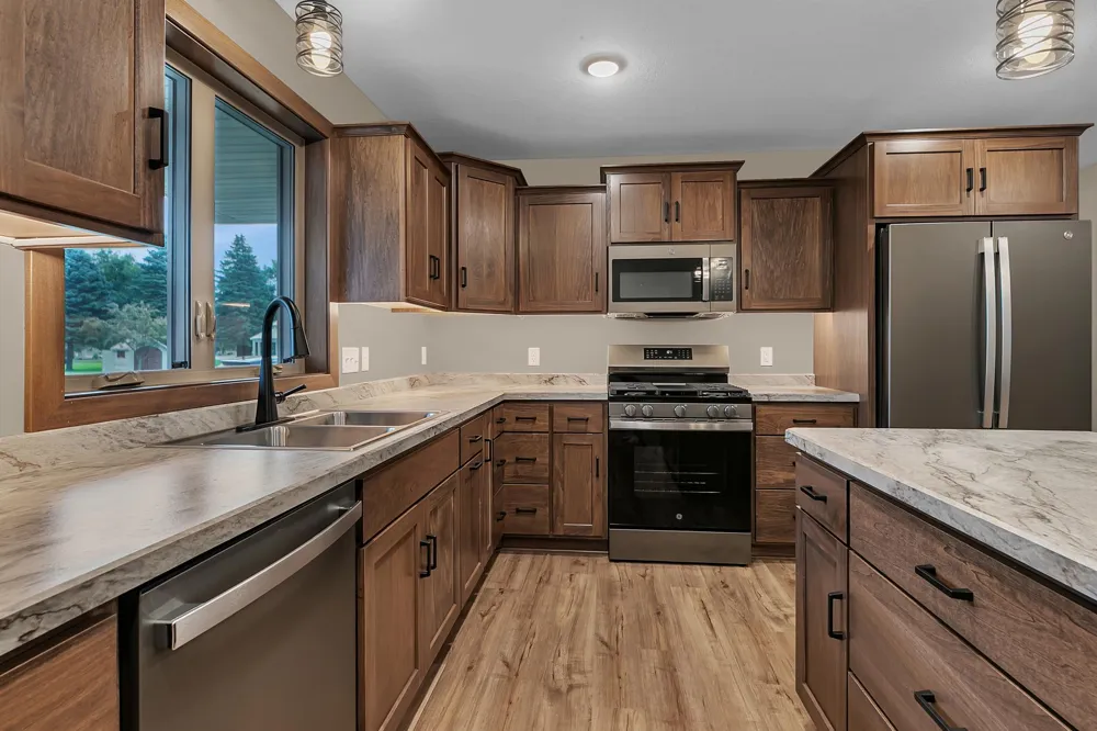 107 Barry Loop NW Richmond, MN 56368